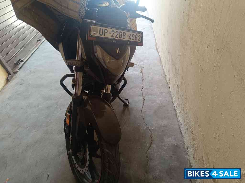 Black Hero Xtreme 160R 4V Connected 2.0