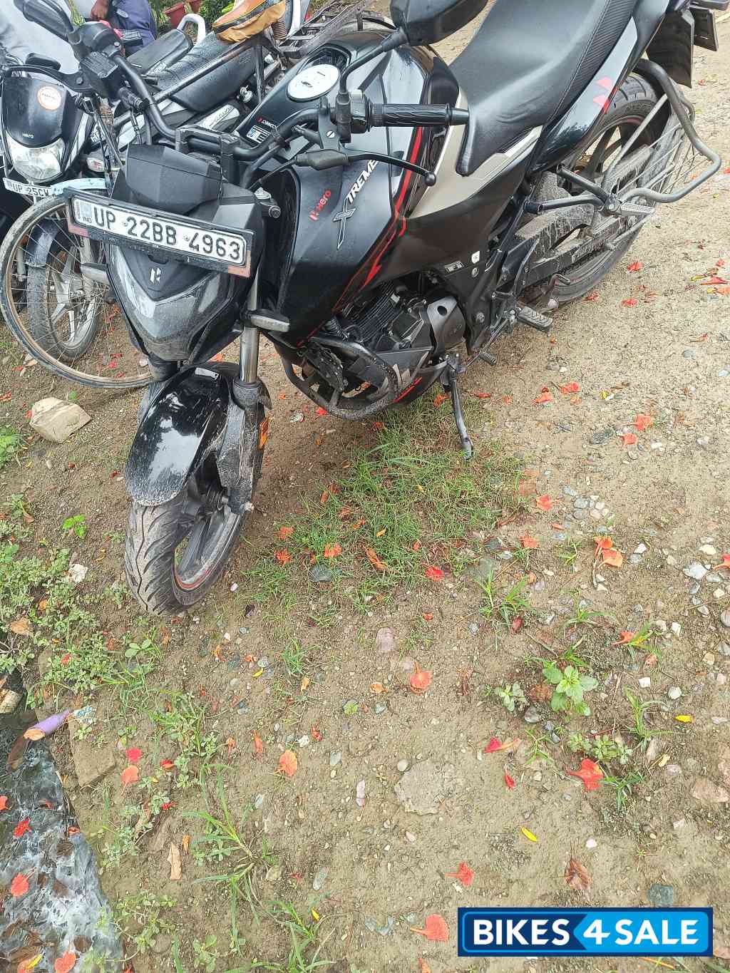 Black Hero Xtreme 160R 4V Connected 2.0