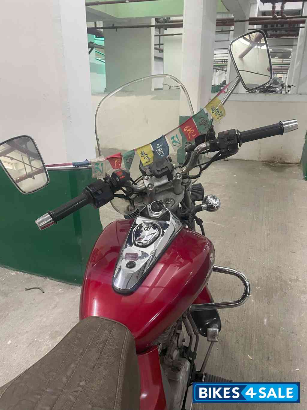 Bajaj Avenger 220 DTS-i