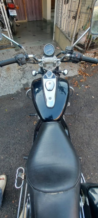 Bajaj Avenger 200 DTS-i