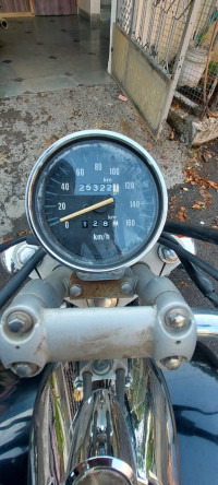 Bajaj Avenger 200 DTS-i