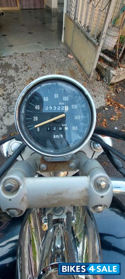 Bajaj Avenger 200 DTS-i