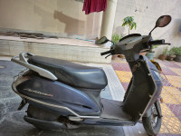 Blue Honda Activa 125
