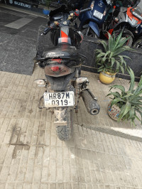 Black TVS Apache RTR 160 2V Racing Edition