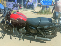 Yezdi Roadster Dual Tone