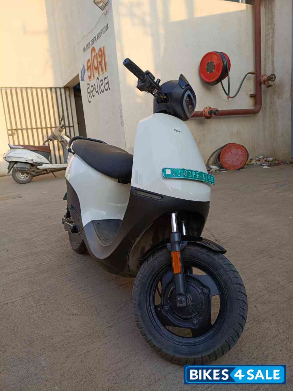 White Ola S1 X Gen 3 4kWh