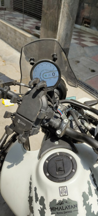 Camet White Royal Enfield Himalayan 450