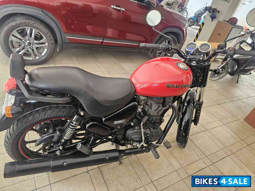 Rover Red Royal Enfield Thunderbird X 350 Rover Red Royal Enfield Thunderbird X 350
