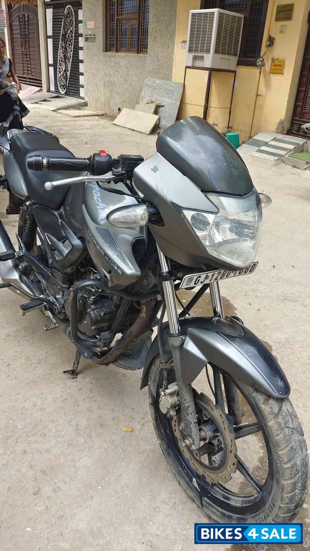 TVS Apache RTR 160