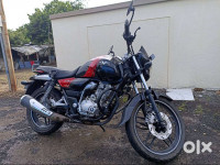 Black/red Bajaj V15