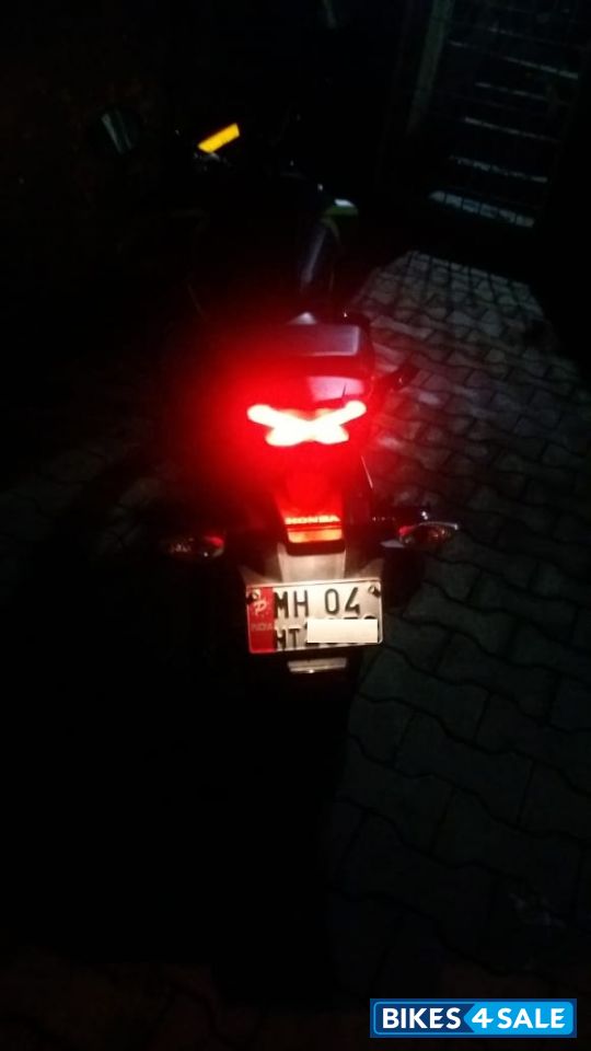 Honda CB Hornet 160R