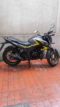 Honda CB Hornet 160R