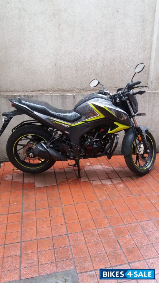 Honda CB Hornet 160R