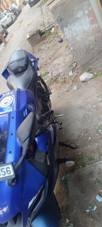 Yamaha R15 V4
