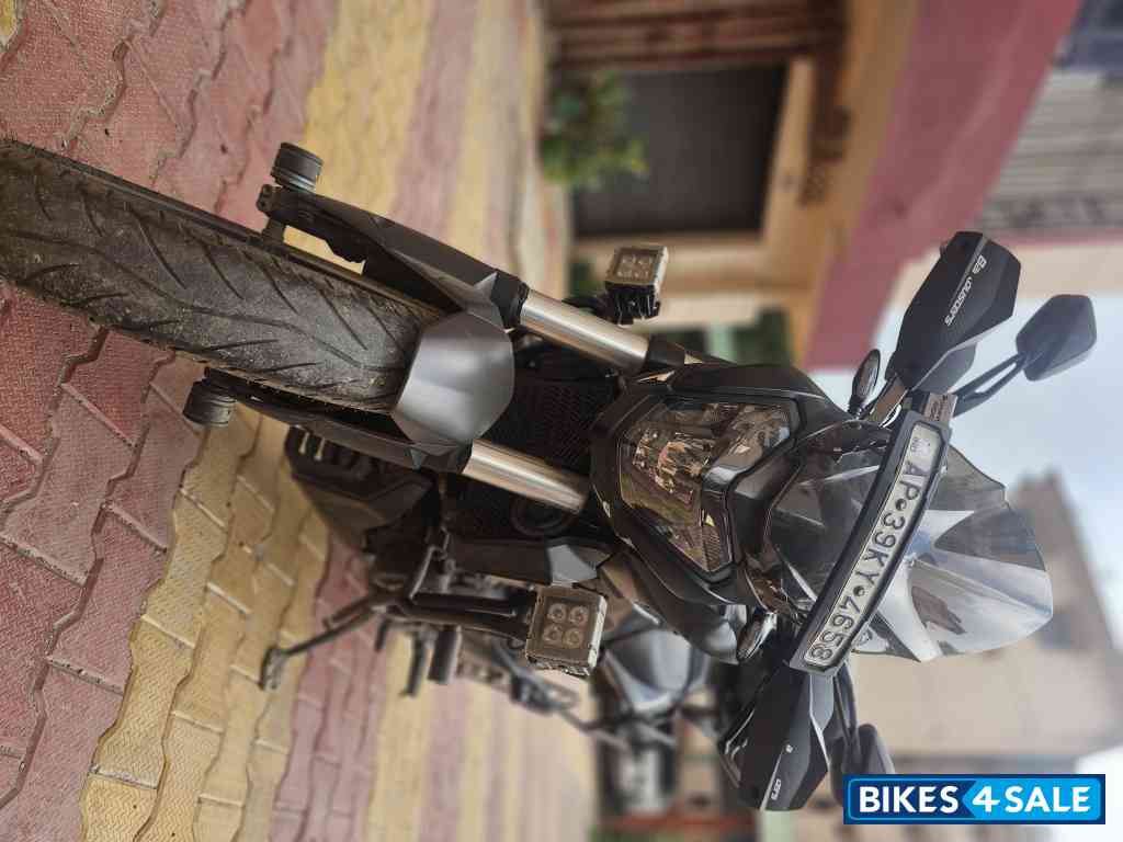 Charcoal Black Bajaj Dominar 400 ABS BS6