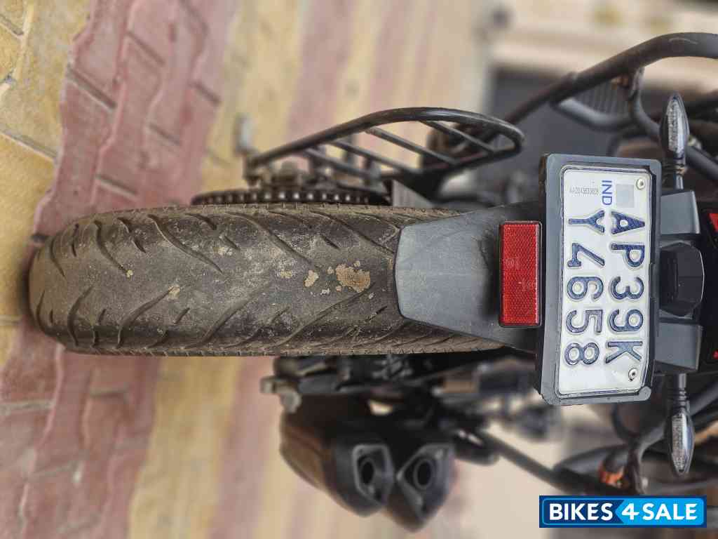 Charcoal Black Bajaj Dominar 400 ABS BS6