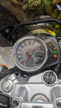 Black Honda CB350 DLX Pro