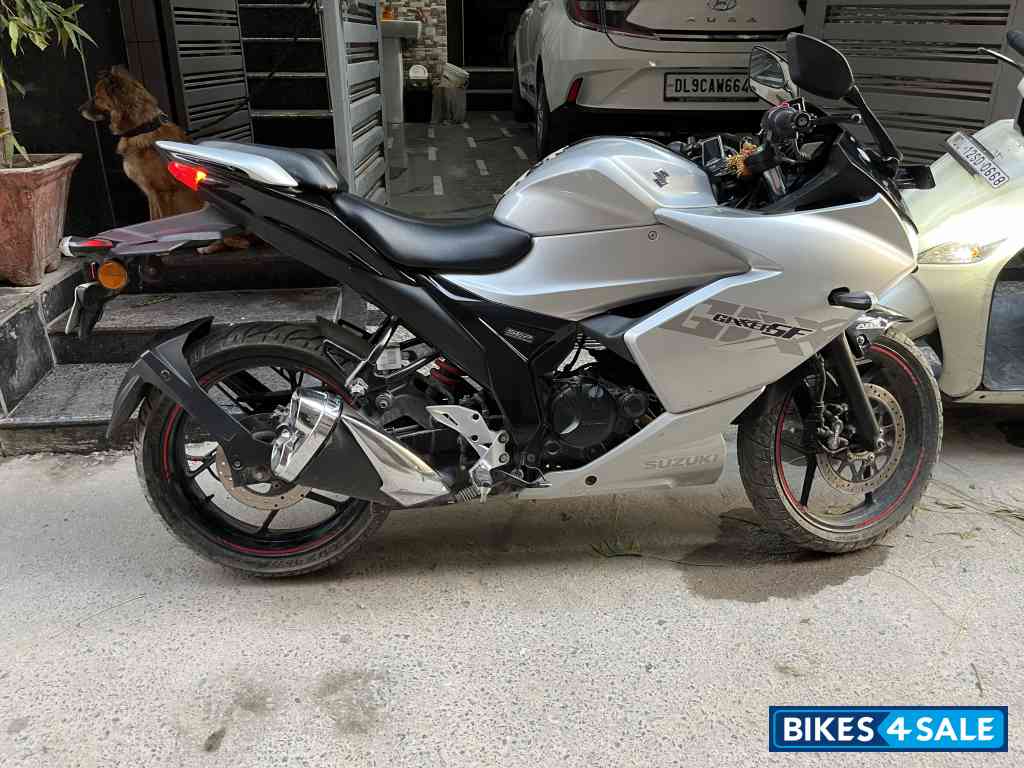 Suzuki Gixxer SF BS6