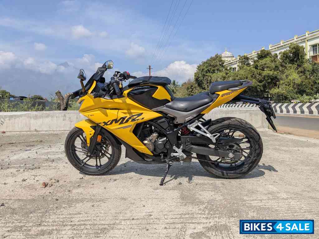 Yellow Hero Karizma XMR