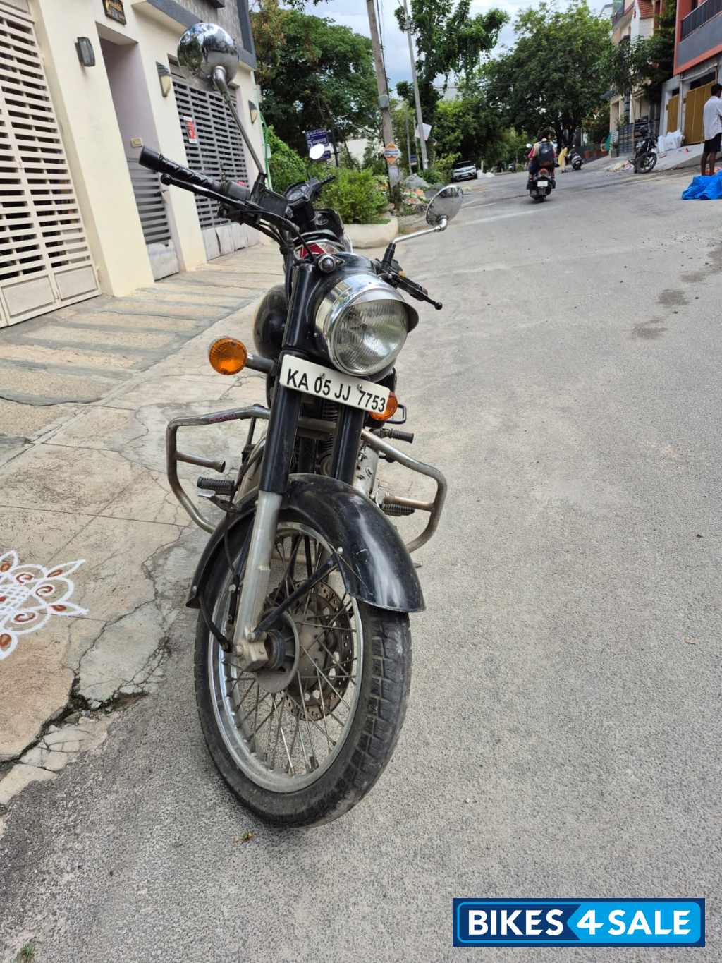 Black Royal Enfield Classic 350