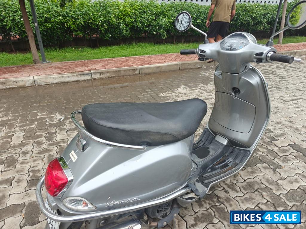 Vespa ZX 125