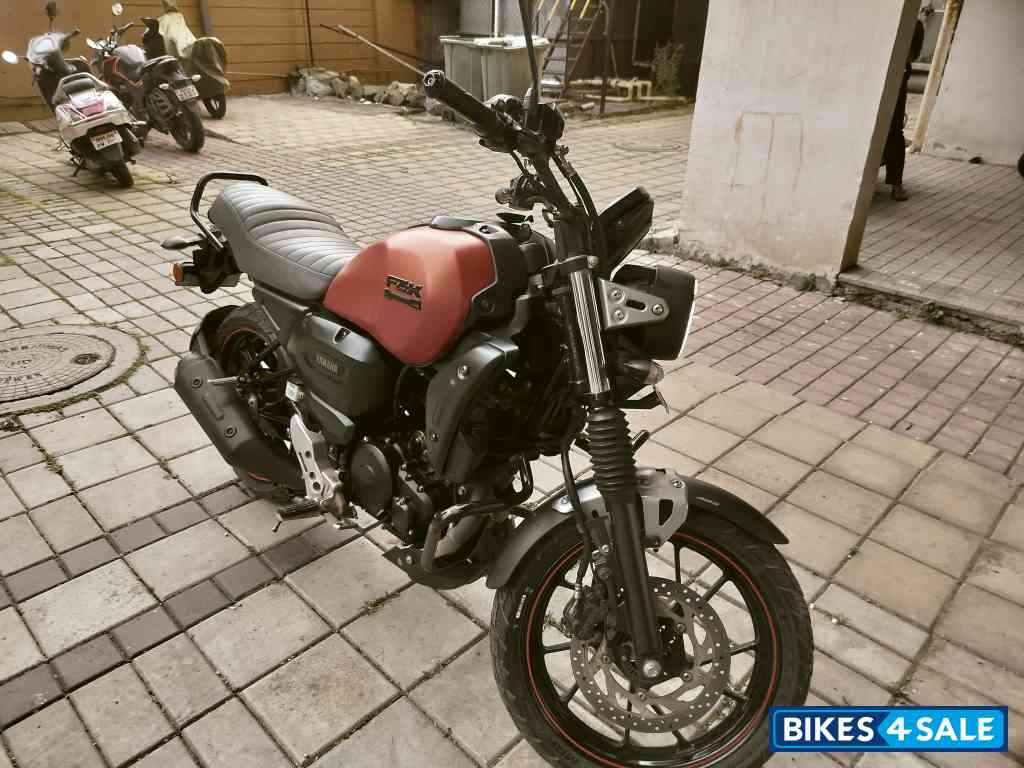 Mat Orange Meta Yamaha FZ-X