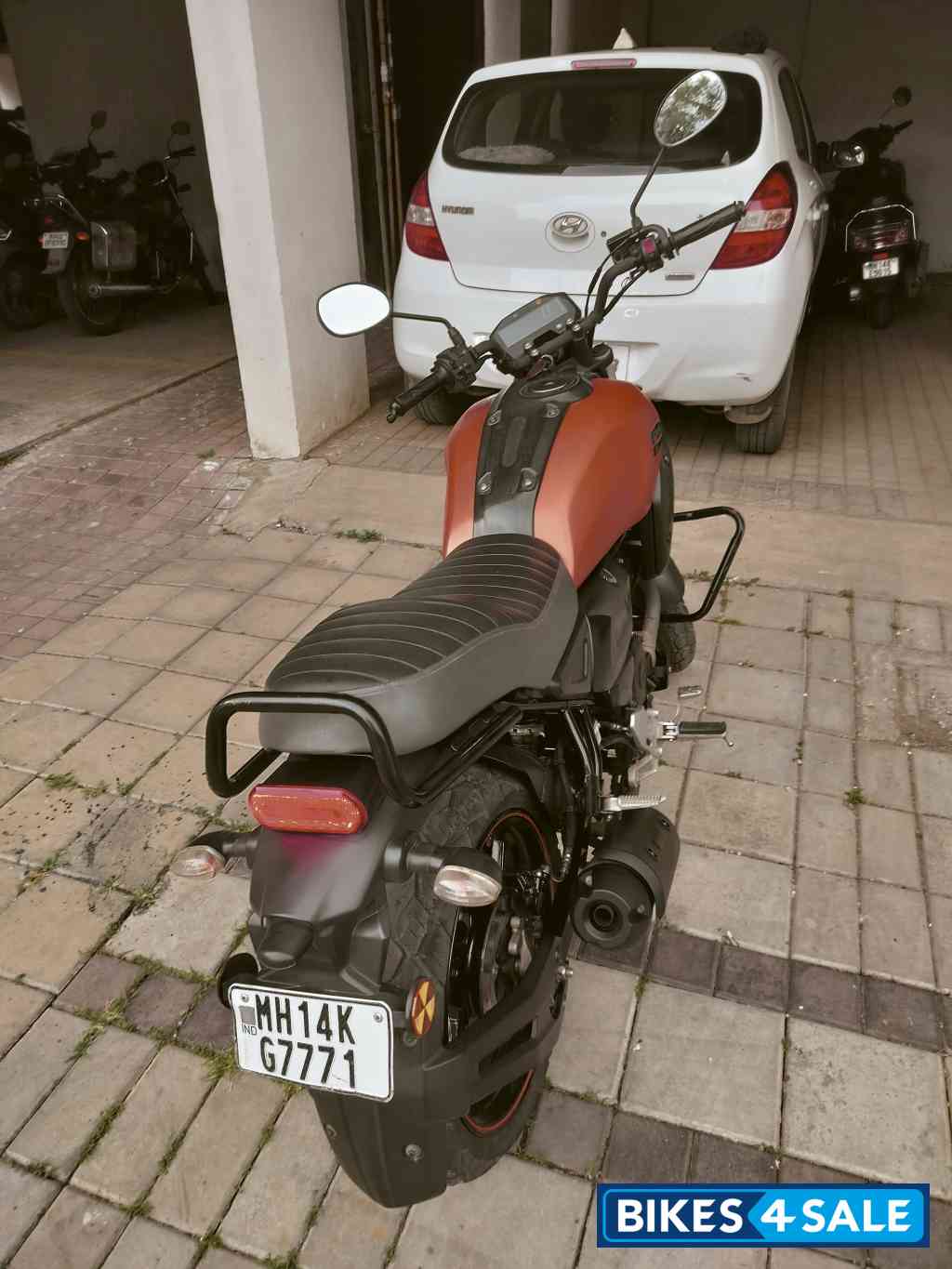 Mat Orange Meta Yamaha FZ-X