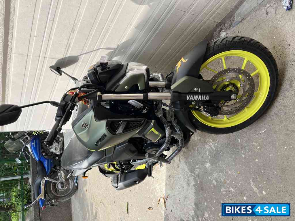 Green Yamaha FZ-S FI Ver 4.0 DLX