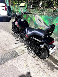 Black Bajaj Avenger Street 220