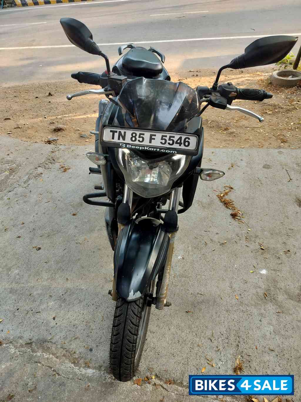 TVS Apache RTR 200 4V