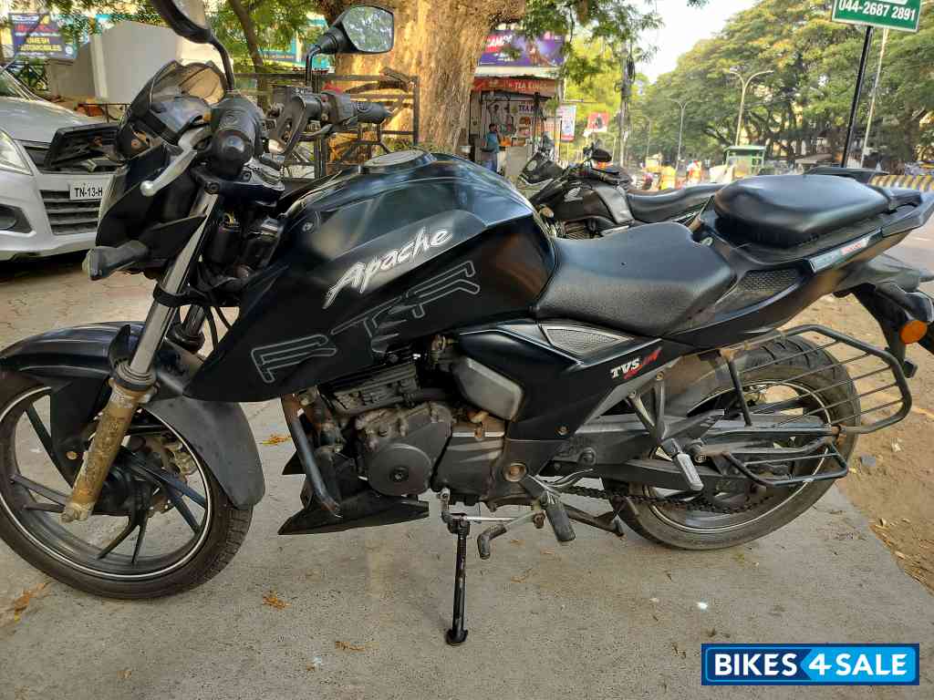 TVS Apache RTR 200 4V