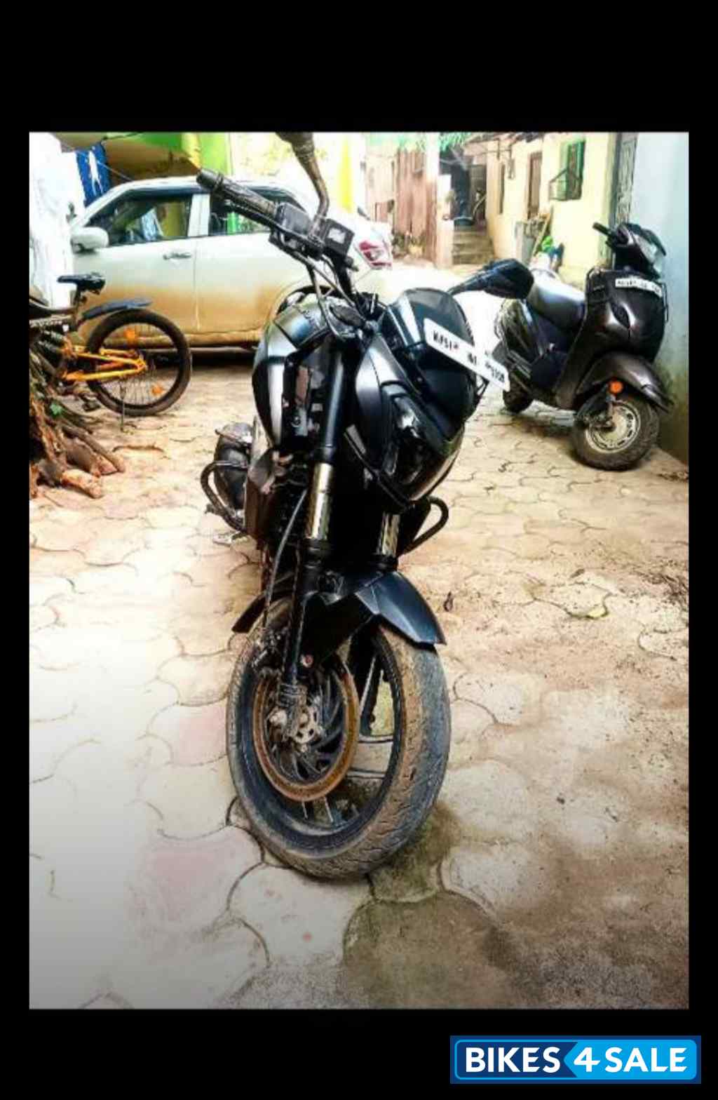 Bajaj Dominar 400 Disc Bajaj Dominar 400 Disc