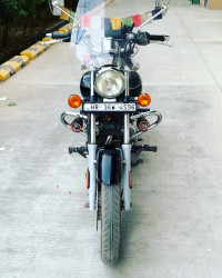 Bajaj Avenger 220 DTS-i