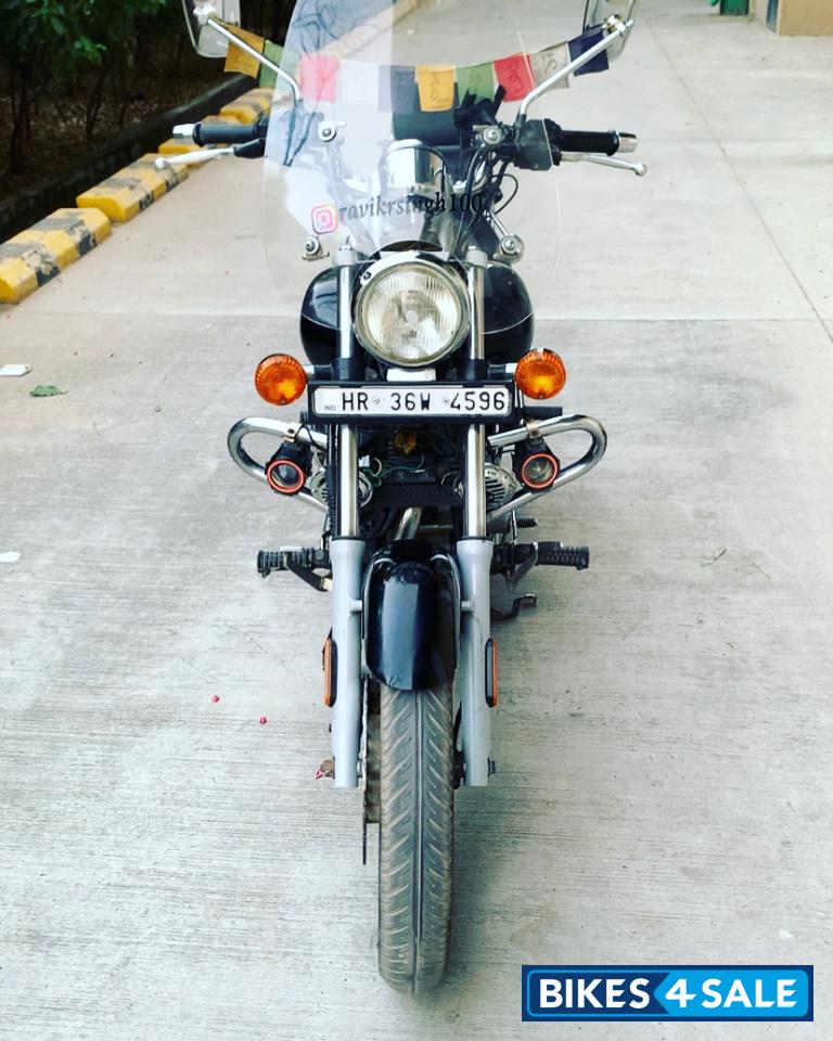 Bajaj Avenger 220 DTS-i