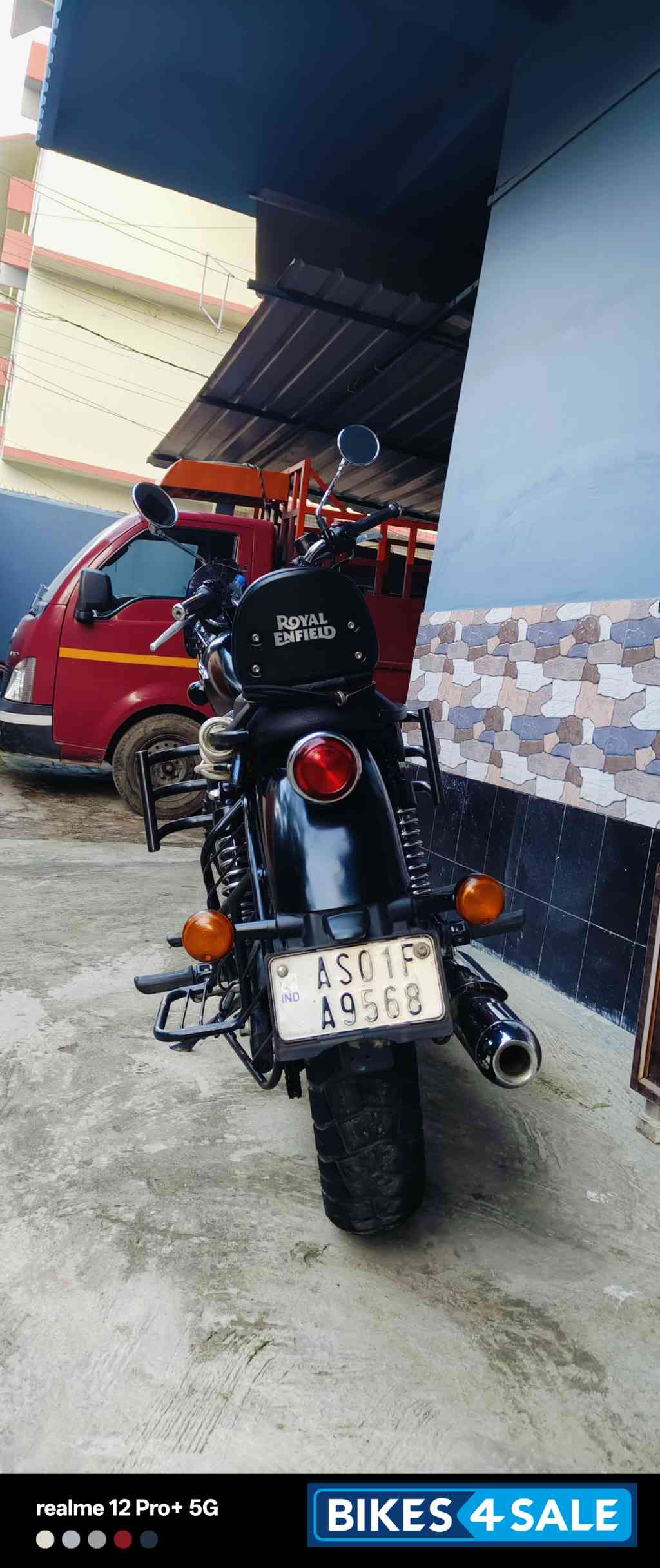 Matte Black Royal Enfield Meteor 350 Stellar