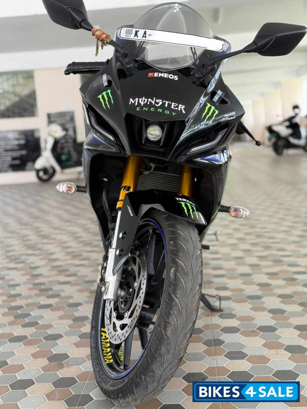 Yamaha R15M Monster Energy MotoGP Edition