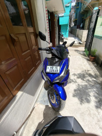 Blue Yamaha Aerox 155 Version S