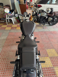 Stellar Black Royal Enfield Super Meteor 650