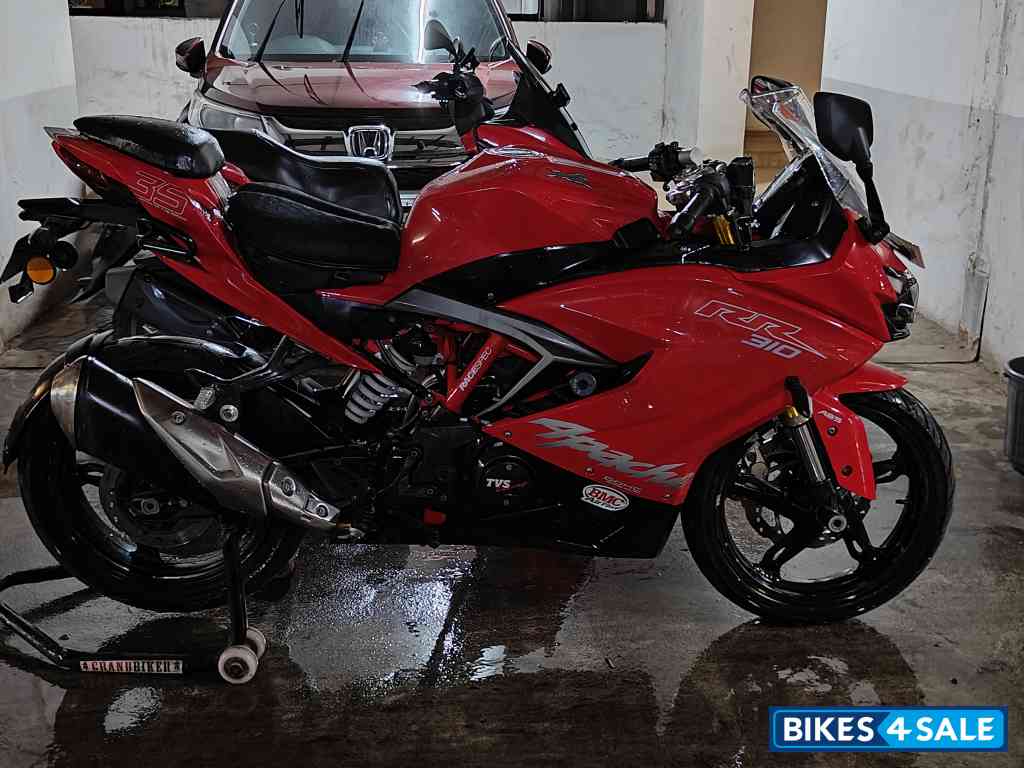 TVS Apache RR 310 TVS Apache RR 310