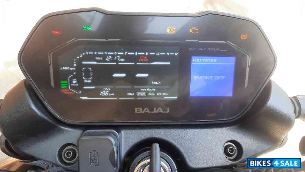 Pewter Gloss Grey Bajaj Pulsar NS400Z