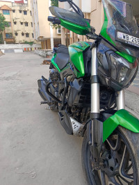 Bajaj Dominar 400