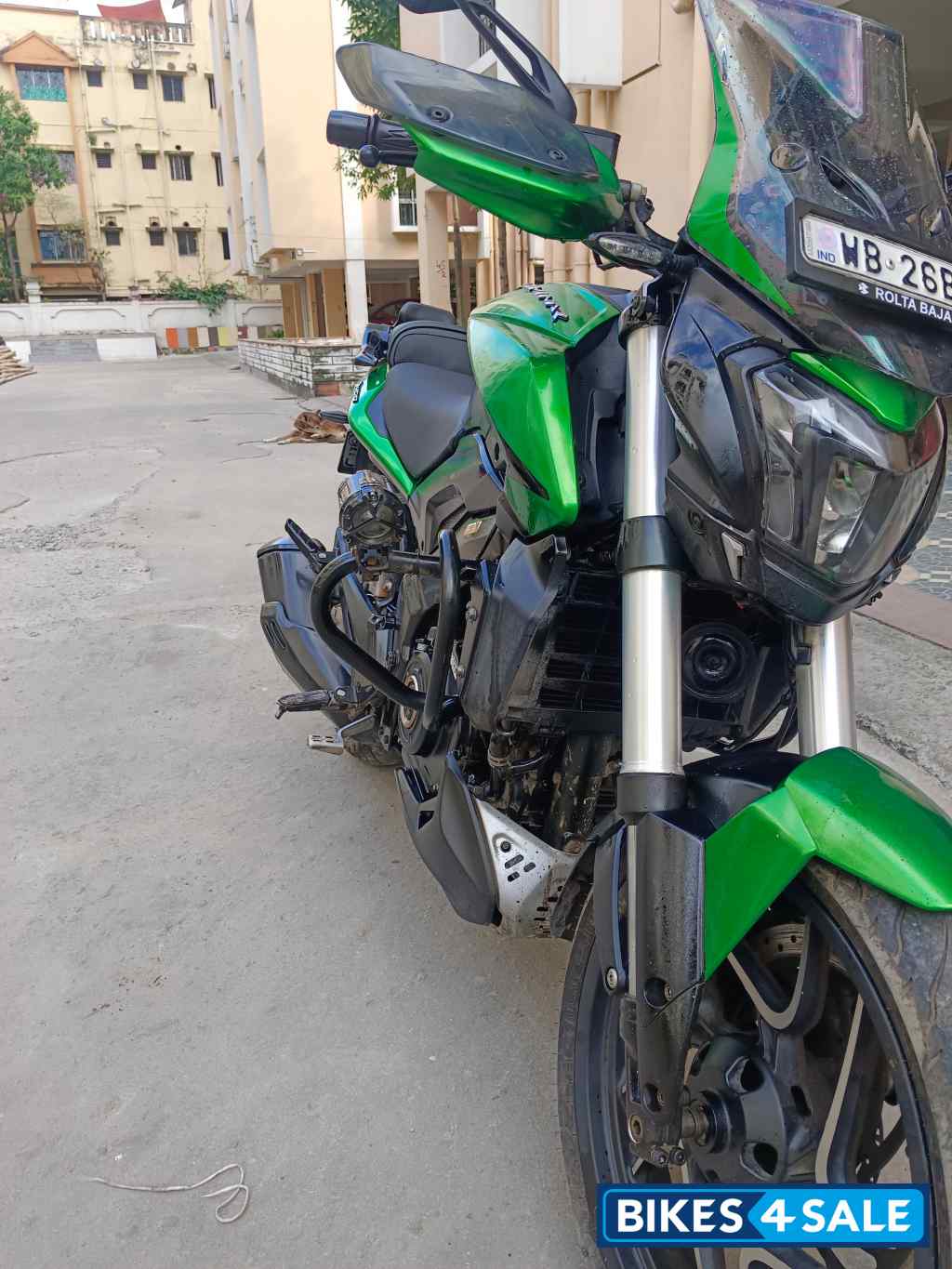 Bajaj Dominar 400