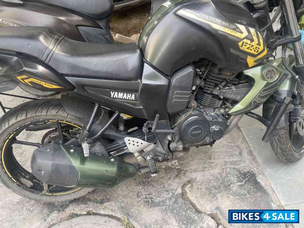 Yamaha FZ-S