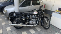 Black Royal Enfield Classic 350