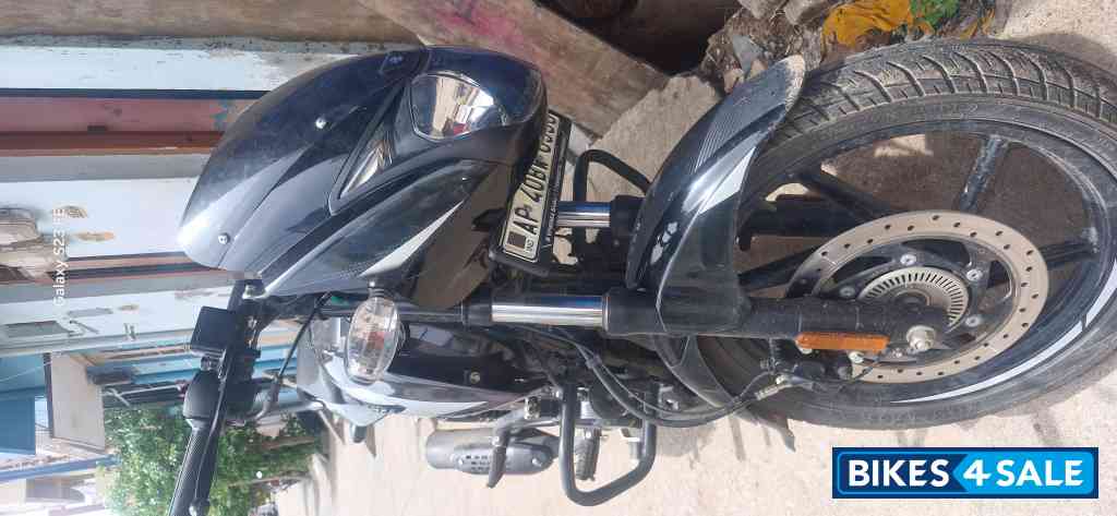 Bajaj Pulsar 150 BS6