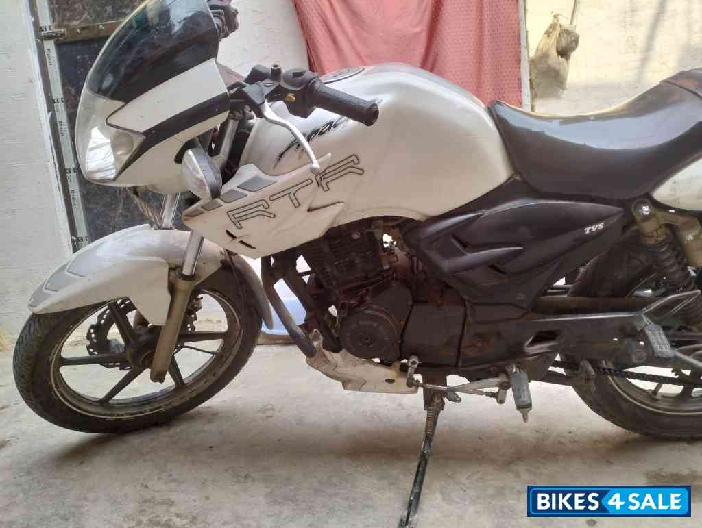 TVS Apache RTR 180