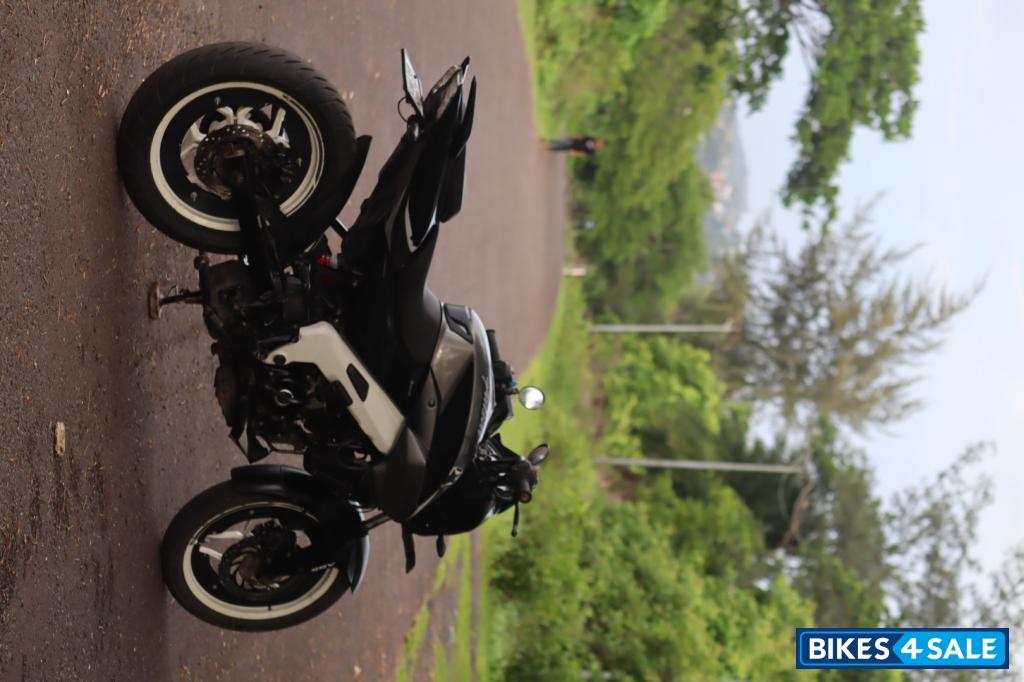 Grey Black Bajaj Pulsar NS 160 BS6