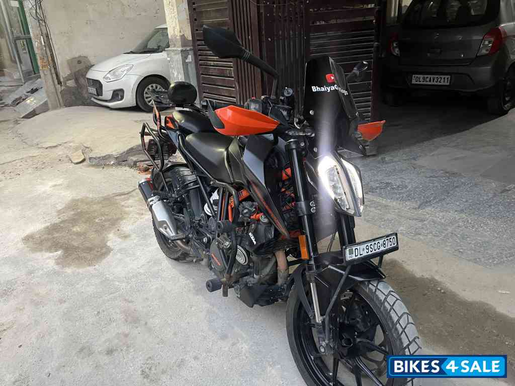 KTM Duke 390 2022