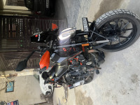 KTM Duke 390 2022