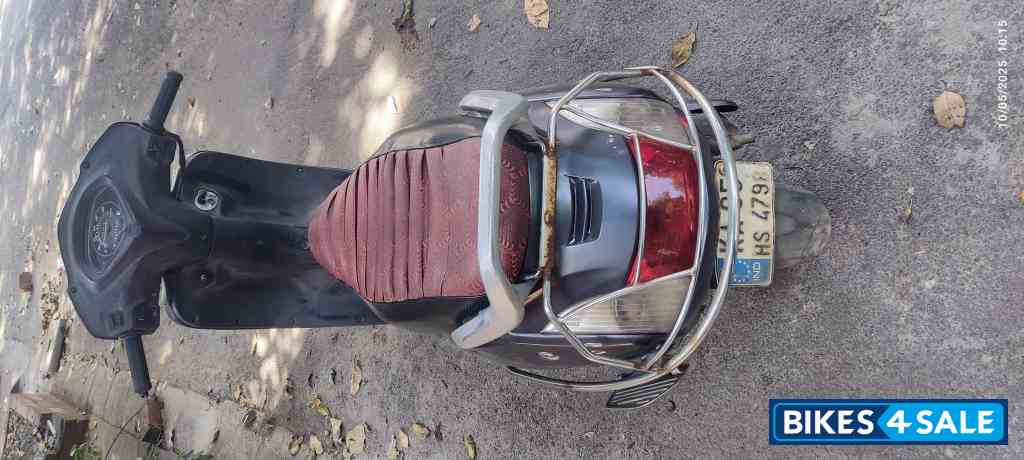 Grey Honda Activa